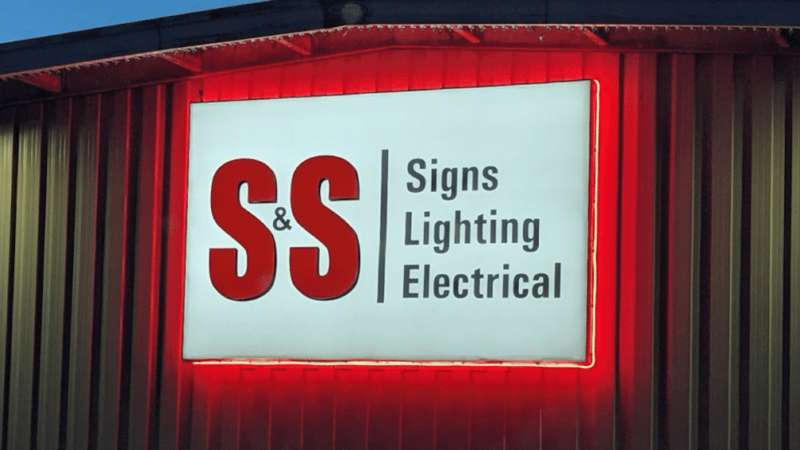 Signage Solutions That Keep Your Illinois Business Looking Professional